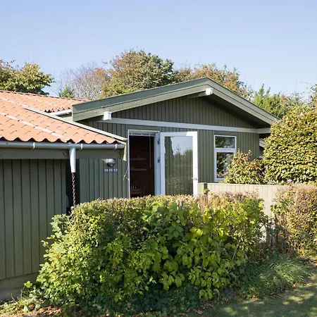 3 Bedroom Stunning In *