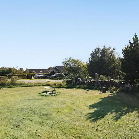 3 Bedroom Stunning In Skjern