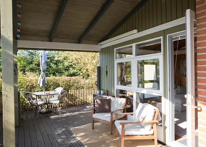 3 Bedroom Stunning In *