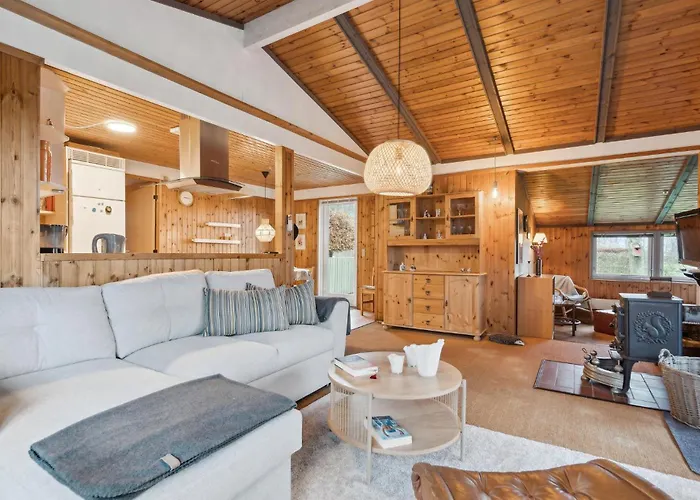 Dom wakacyjny 3 Bedroom Stunning In